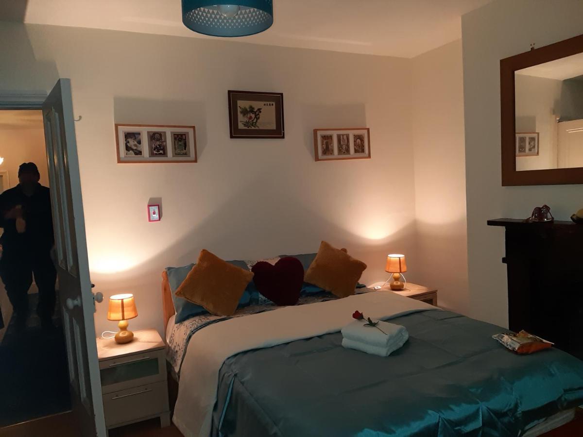Phoenix Nights Guest House Barrow-in-Furness Екстериор снимка